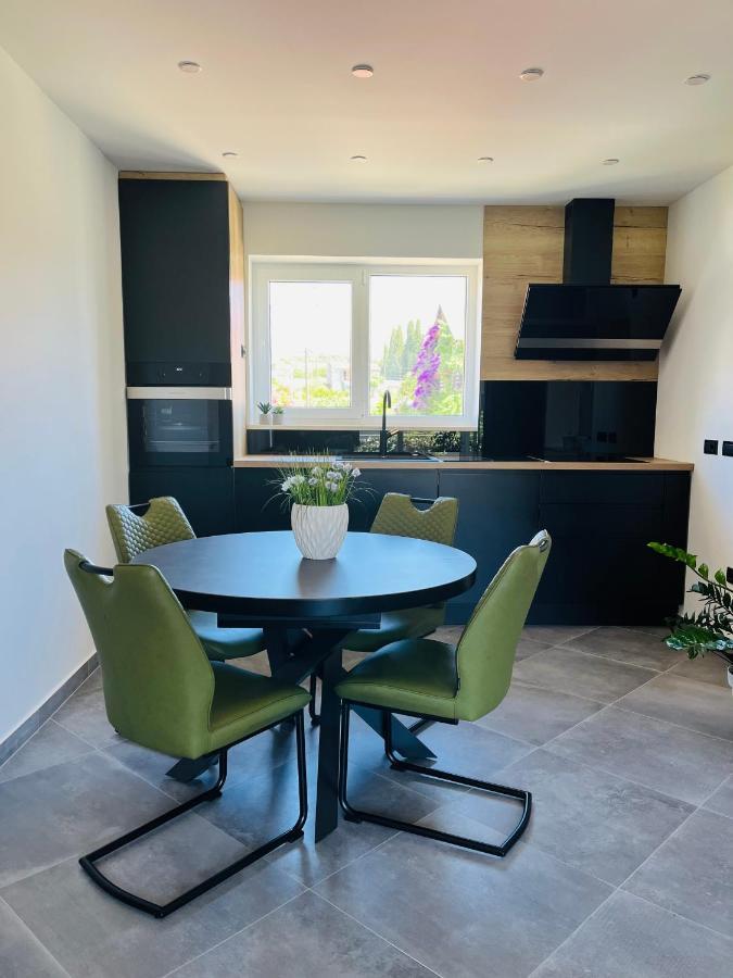 Kia Ora Apartment Трогір Екстер'єр фото